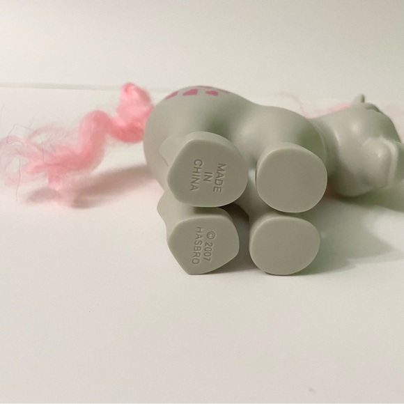 2007 My Little Pony 25th Anniversary Snuzzle MLP - Picture 11 of 14